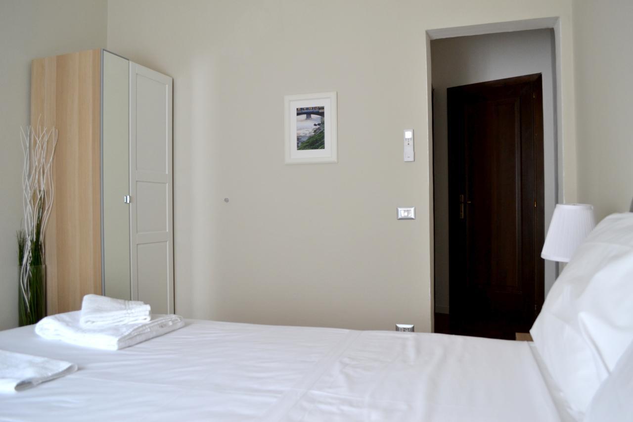 Bed and Breakfast Domus Duomo Florenz Exterior foto